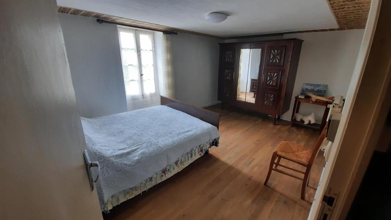 Maison Avec Jardin Entre Cordes/Ciel Et Monesties Salles  Luaran gambar